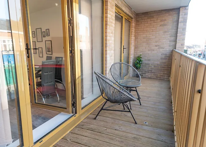 Luxury City Escape Apartments