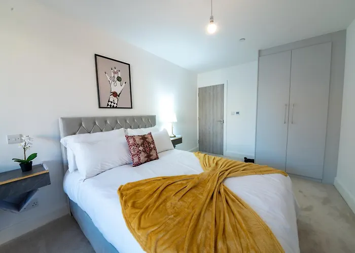 Luxury City Escape Apartments